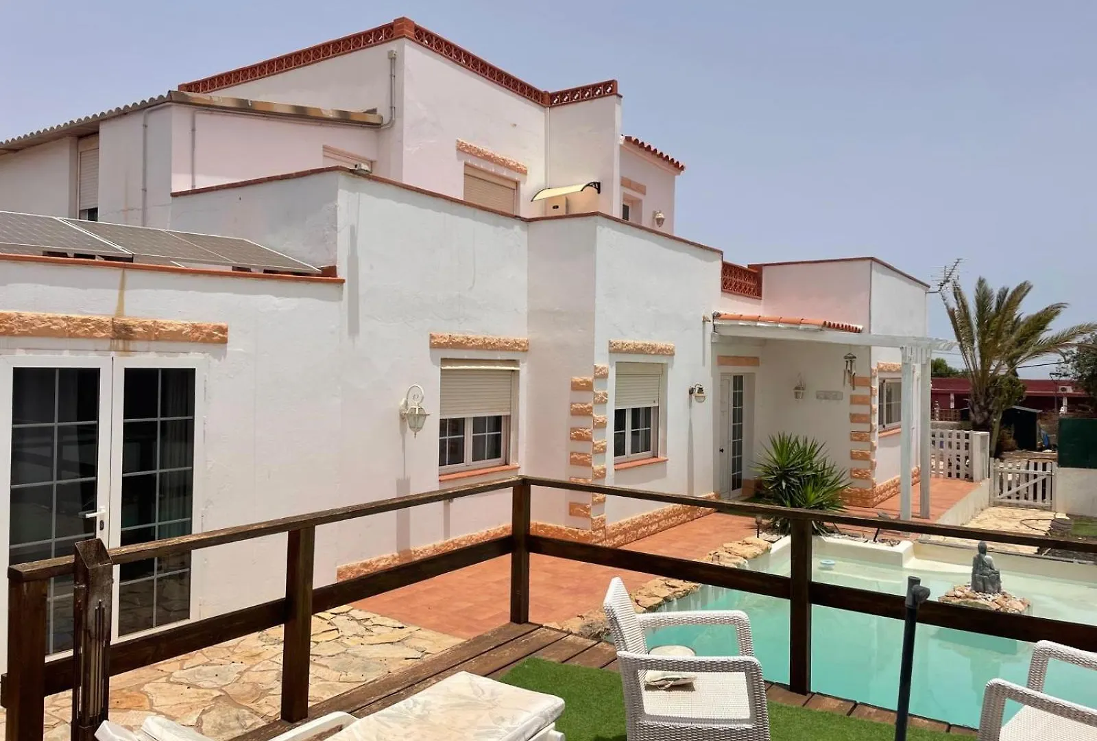 Aloha Villa Con Piscina Triquivijate