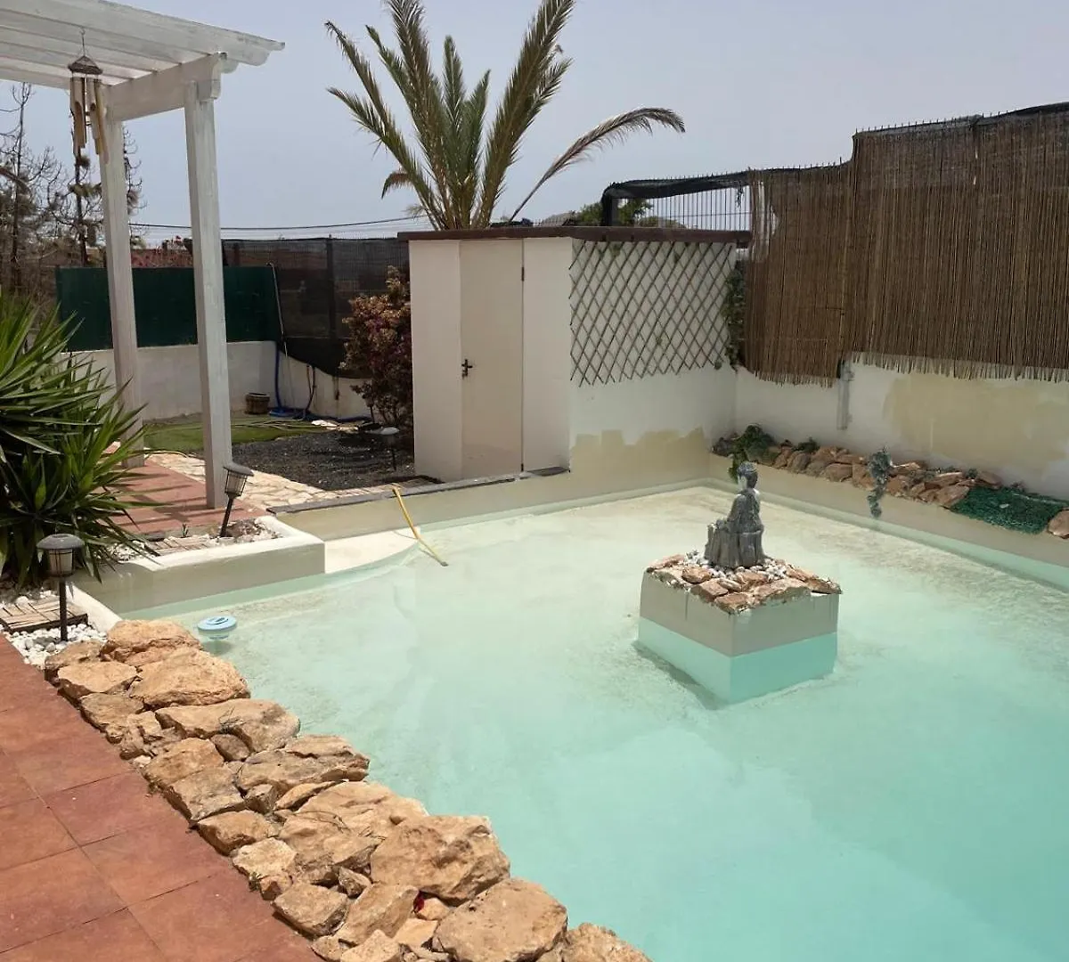 Aloha Villa Con Piscinas kontakt